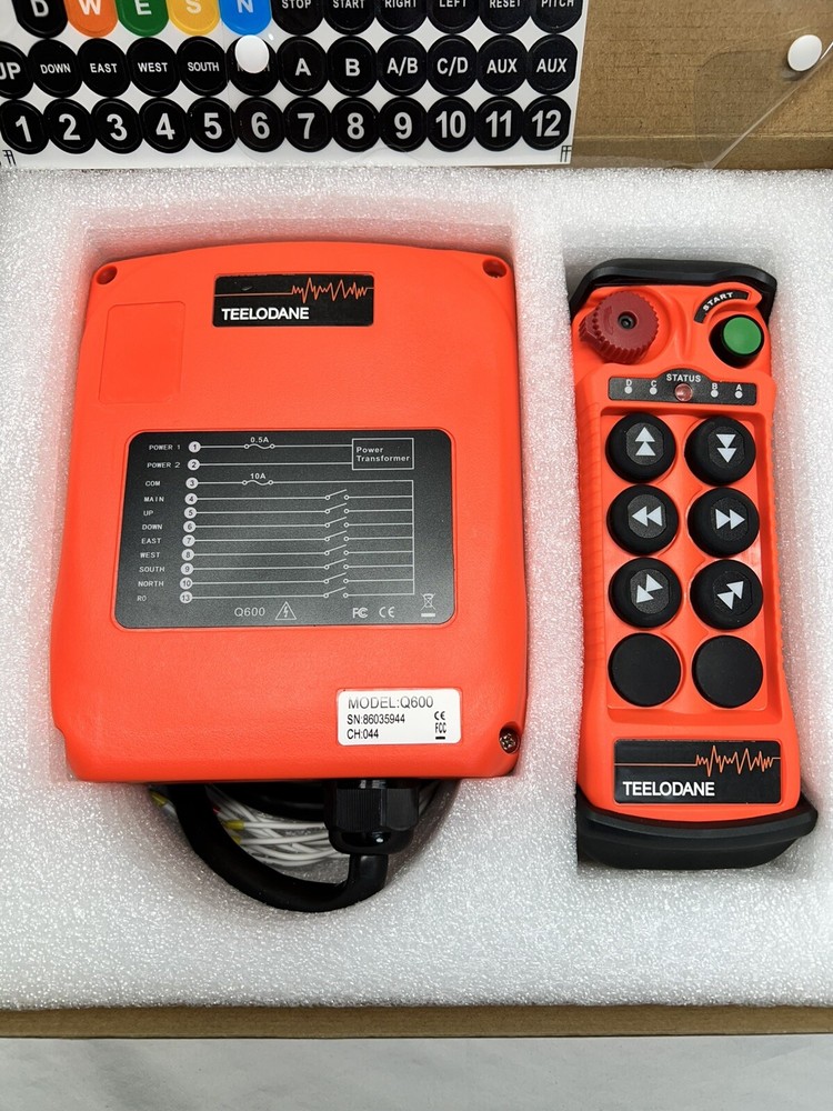 Industrial Wireless Remote Controller Q600 8 Button 12V -24V