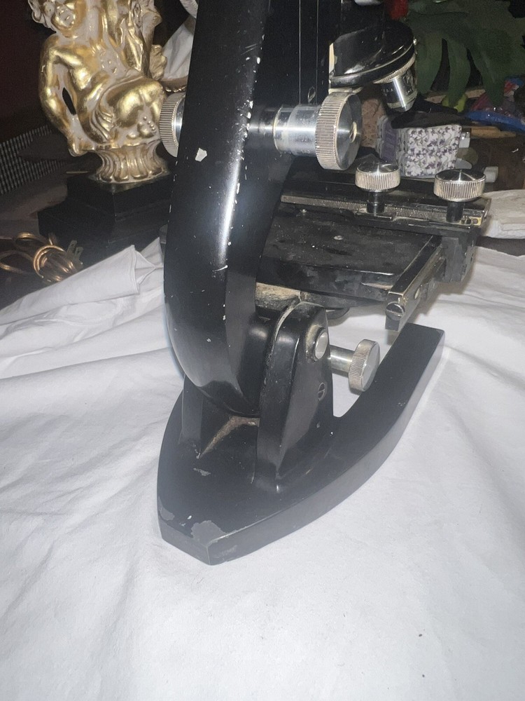 Antique AO Spencer Binocular Microscope w/ 3 Objectives Works #303401