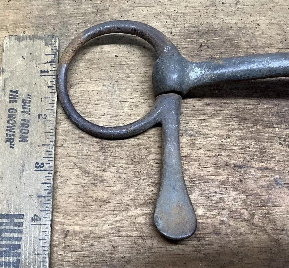 Vintage 1950s Era Solid Cheek Horse Bit