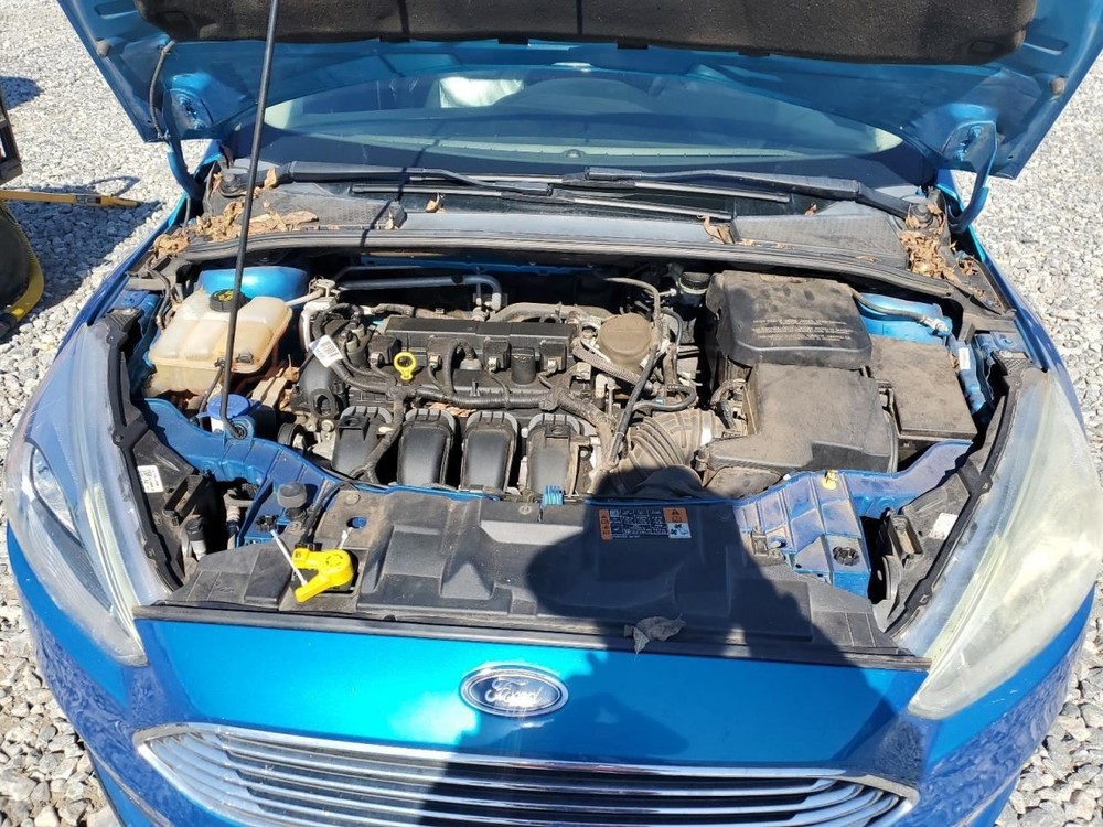 FOCUS 2015 Glove Box 4949933