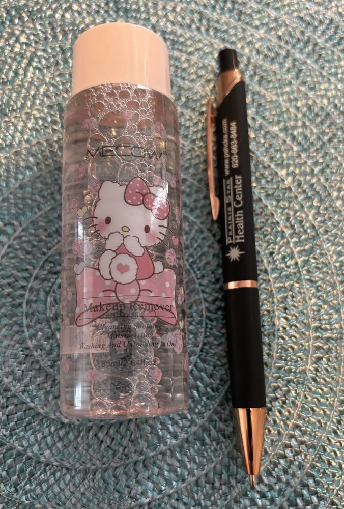 Hello kitty makeup remover by Mecow