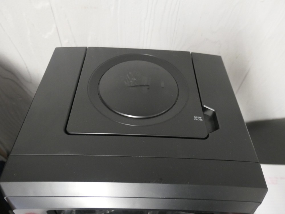 iLIVE IJMB587B Karaoke Party Machine