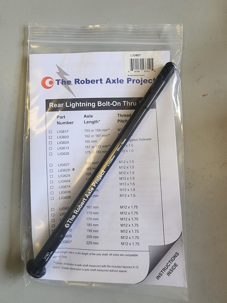 Robert Axle Project LIG607 229mm axle, 1.75 thread pitch
