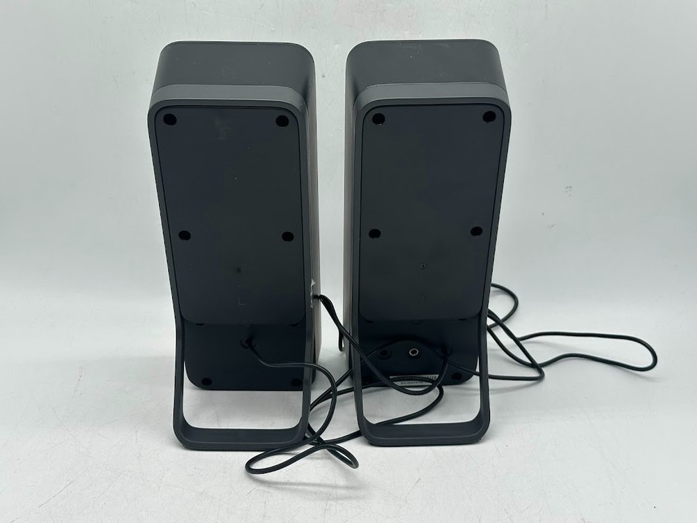 Logitech Z207 Bluetooth Speaker - Black