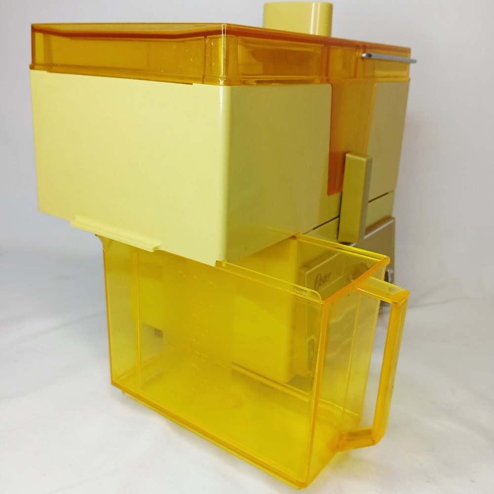 Vintage Oster Automatic Pulp Extractor Juicer Complete & Tested Harvest Gold