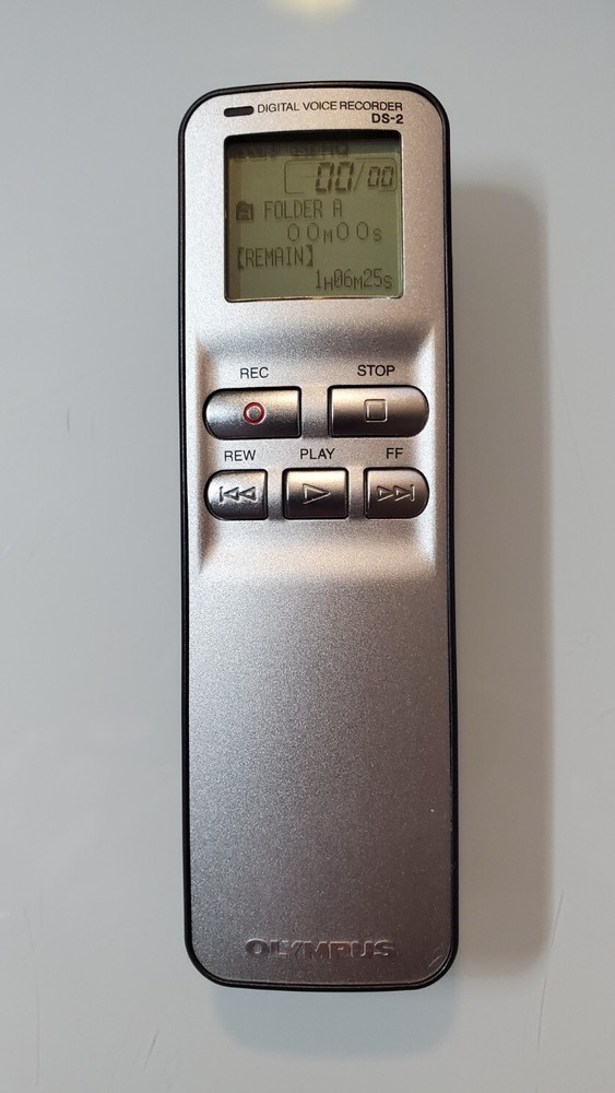Handheld Digital Voice Recorder with Case Olympus DS-2 - TESTED + WORKING