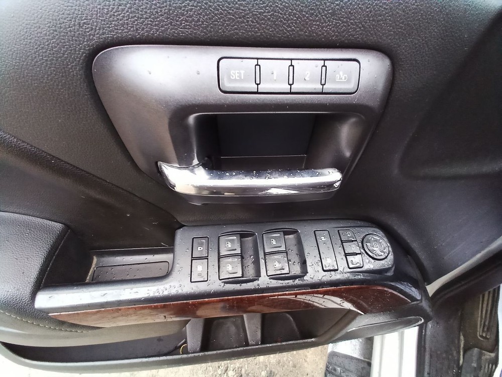 2015 SIERRA1500 Jack and Tools 12480498