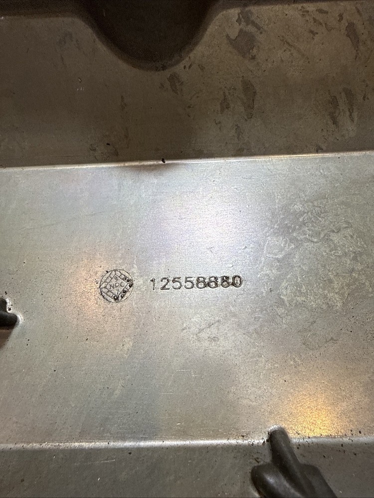 Mercruiser 454 valve covers