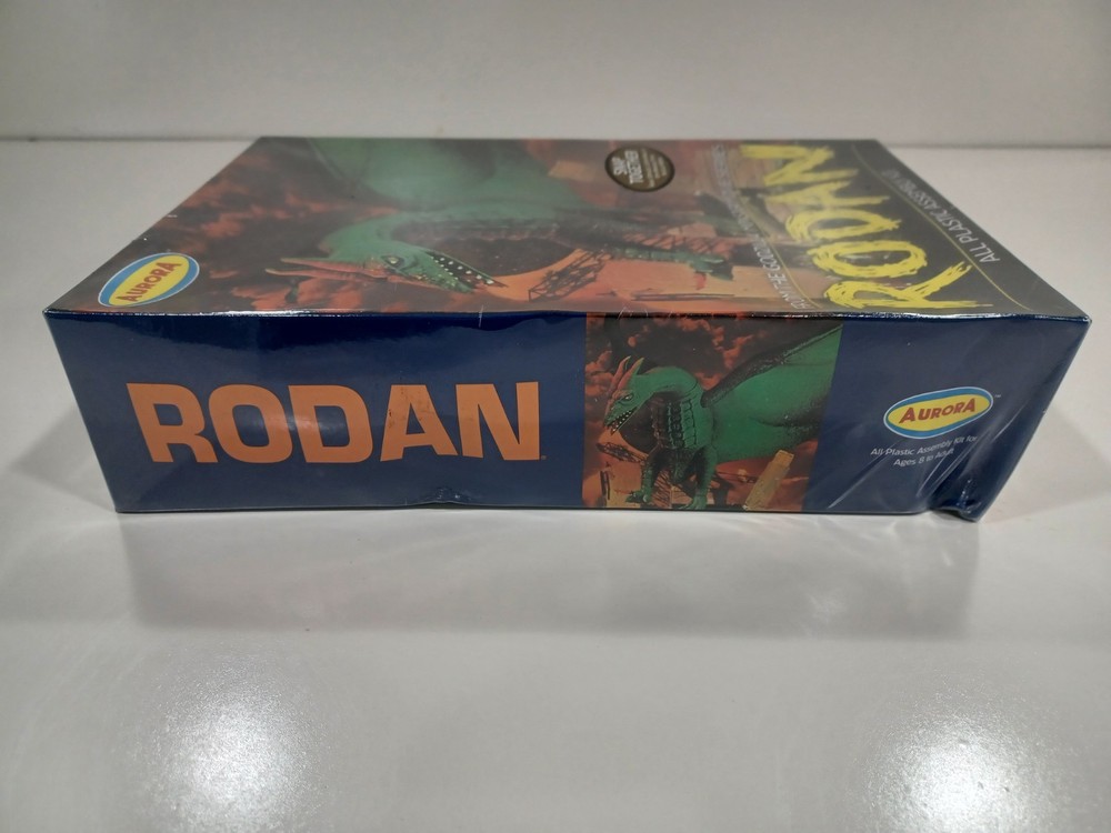 PLAYING MANTIS (AURORA) #6801 RODAN
