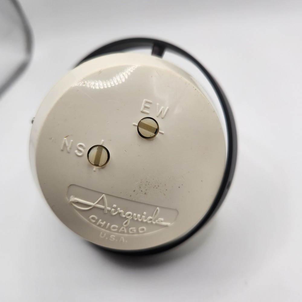 Vintage Airguide Chicago USA Floating Compass