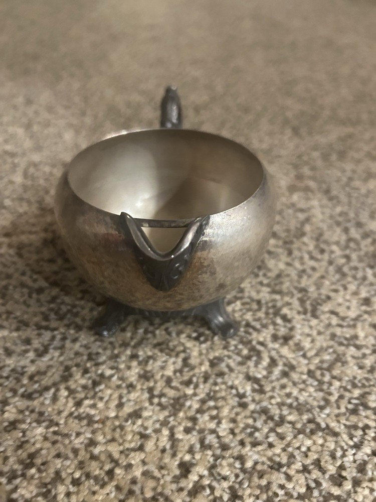 VINTAGE VICTORIAN STYLE SILVER PLATED FOOTED CREAMER