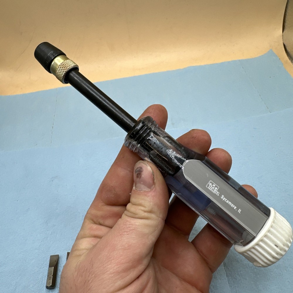 Ideal Industries Quick Change Bit Screwdriver W/ 8 Bits