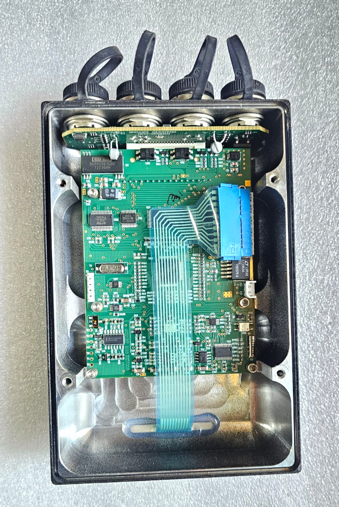 FUTEK Advanced SENSOR Model IHH500 Digital Handheld Load Cell Display Indicator