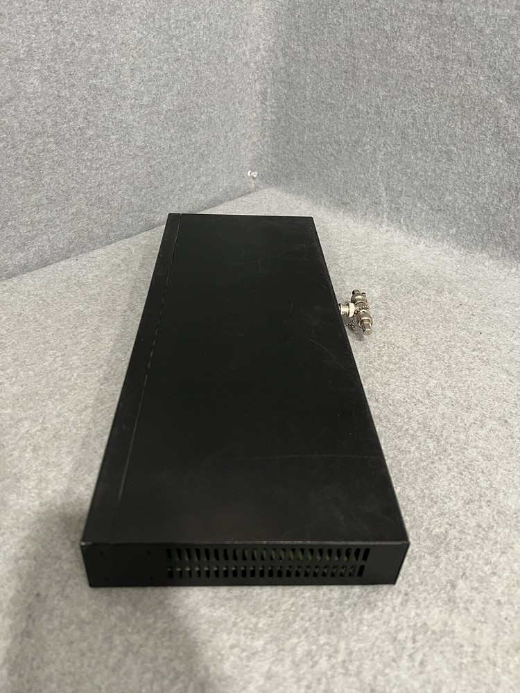 Accton EtherHub-16s EN2041 Network Hub