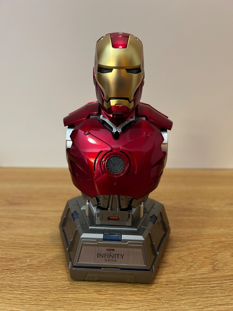 Ironman Charging Station: The Infinity Saga Marvel Studios (65W Max)