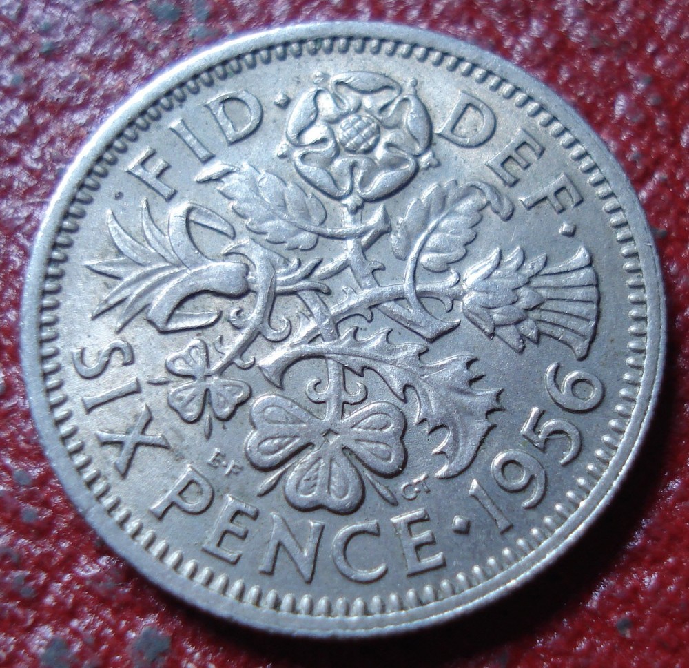 1956 BRITISH SIX PENCE IN EF CONDITION