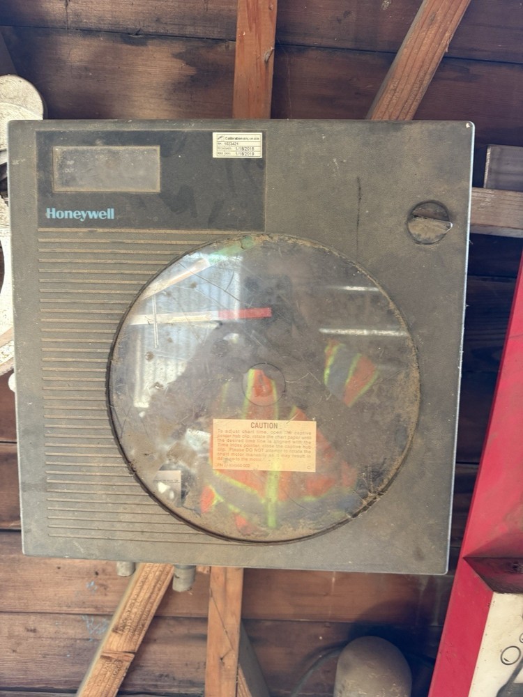 HONEYWELL DR4500 CHART RECORDER