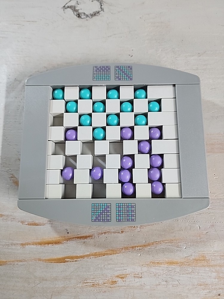 VINTAGE Switchback Game Marble Puzzle Challenges Binary Arts 1994 Complete