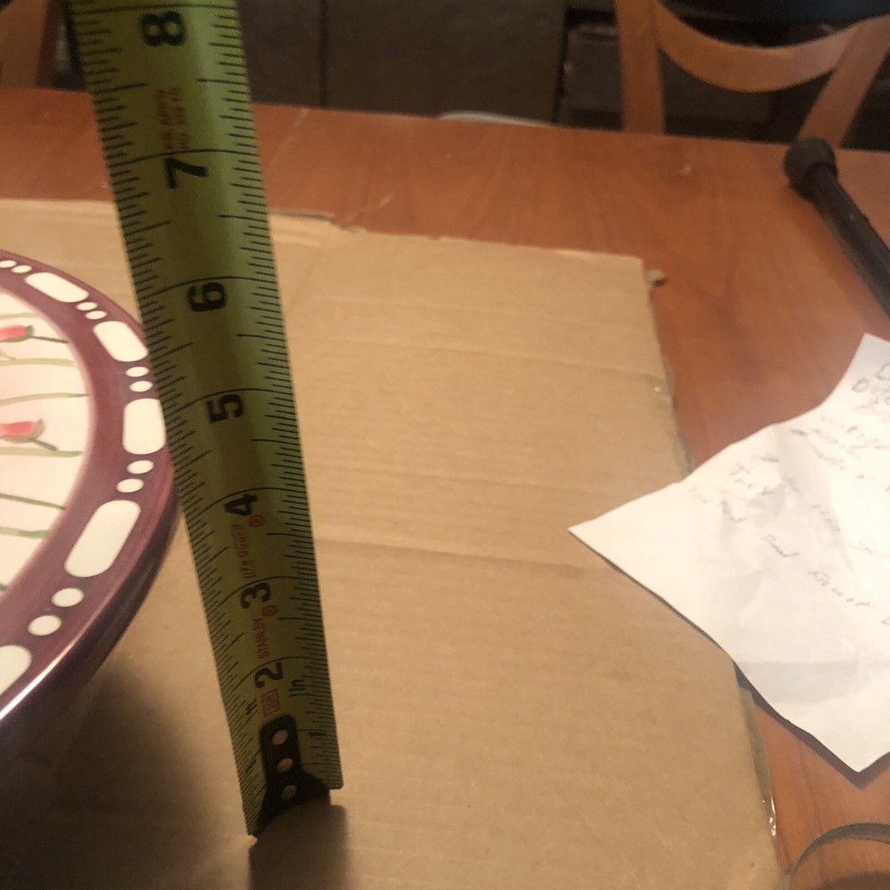 cake stand