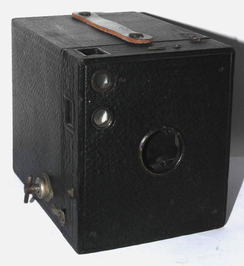 Kodak No. 3 Brownie Model B Box Camera - TESTED