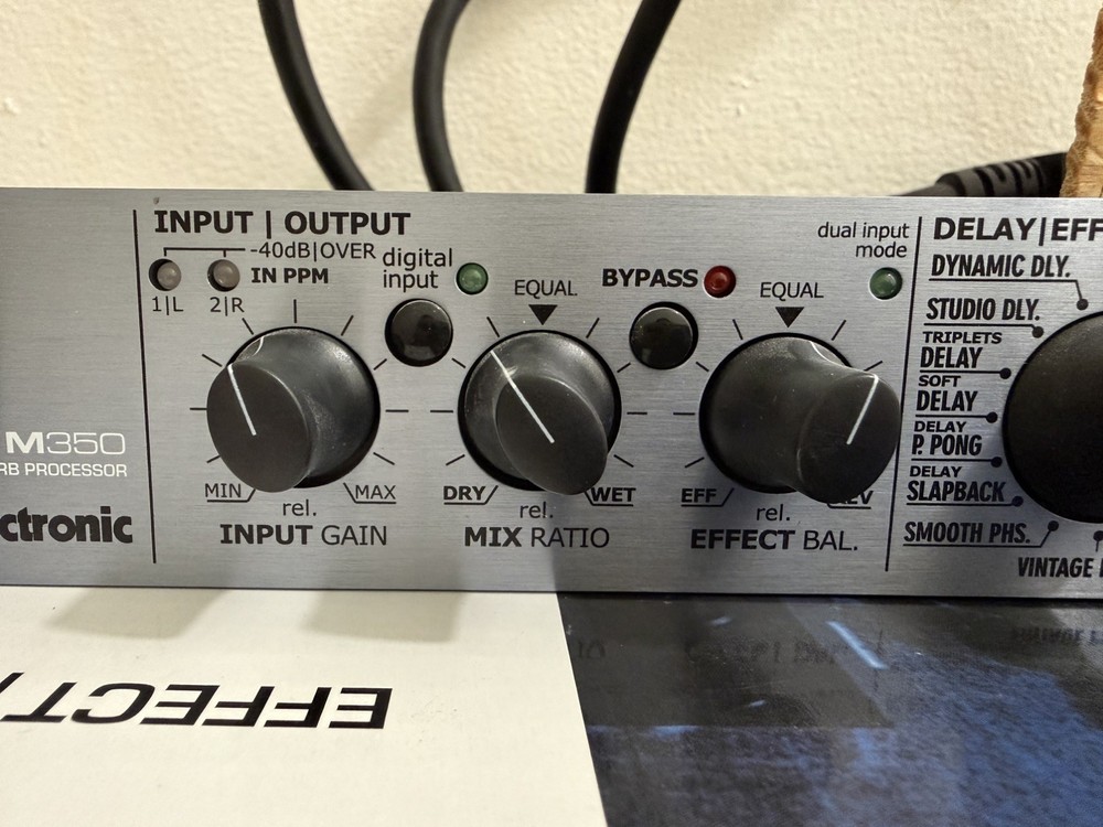 TC Electronic M350 Dual Engine Effects Processor Rack Mount w/ Power Cord WORKS