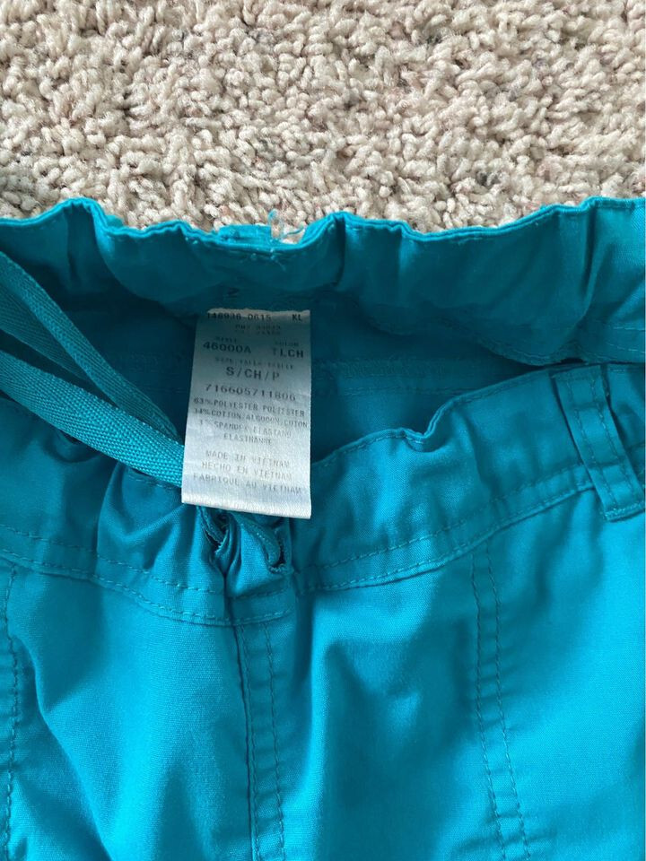 Womens scrubs set size small