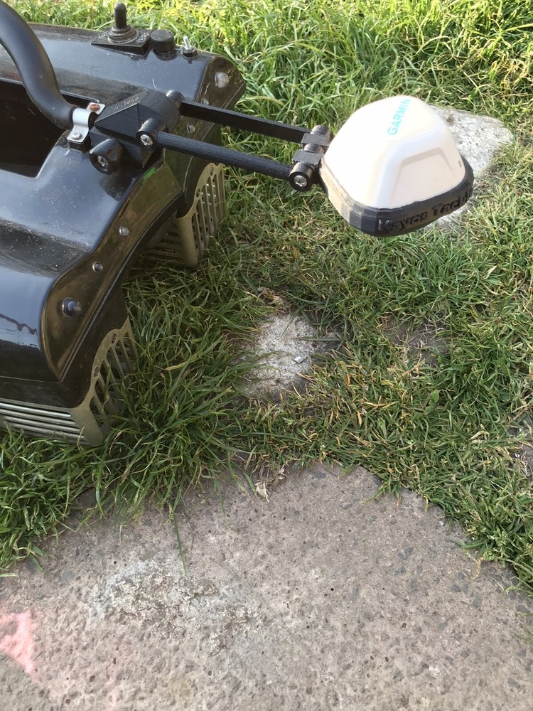 Garmin Striker Cast +gps Version Mount Bracket Designed For Waverunner Shuttle