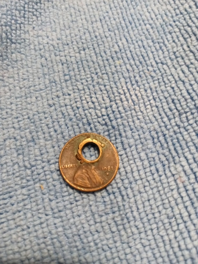 1981 D Penney With Hole Though Head Error