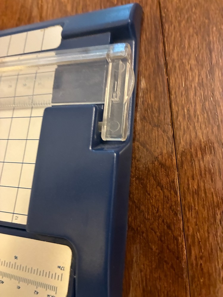 Edge Pro Manual Paper Cutter, Tested, with Extra Blade