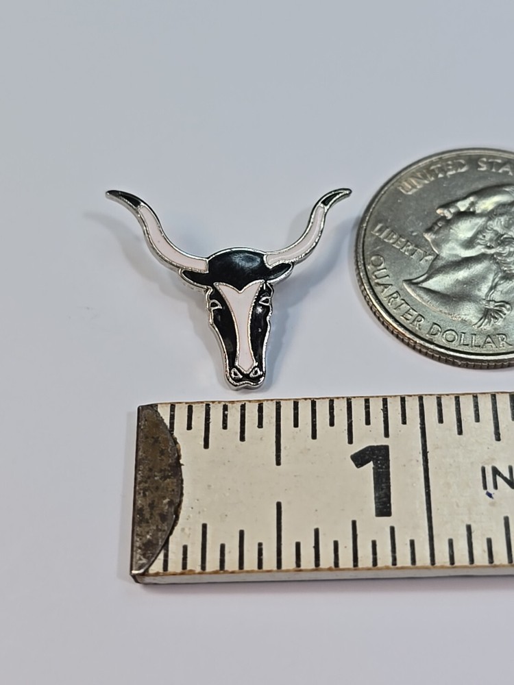 Long Horn Cattle Head Tie Tack Lapel Pin