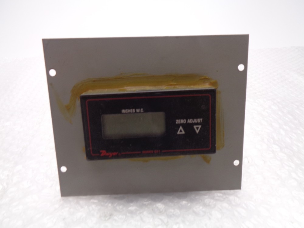 DWYER 621-200 TRANSMITTER UNMP