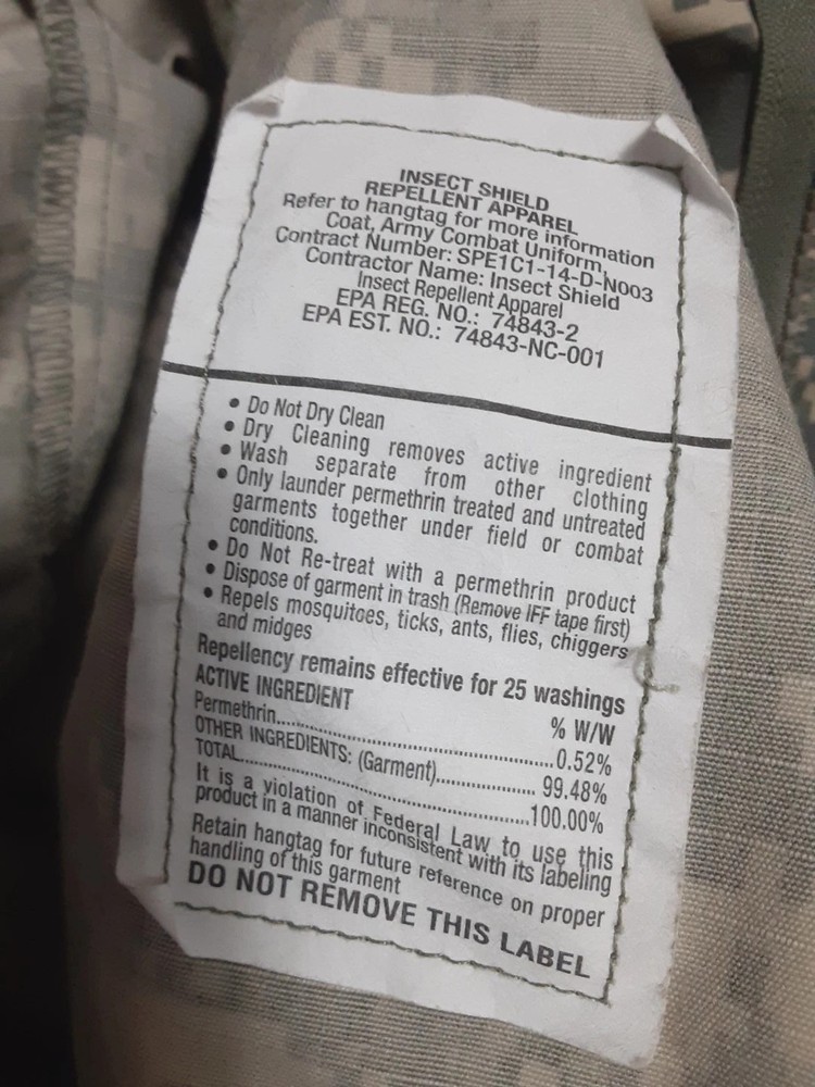 U.S Army Combat Uniform Coat Medium Regular