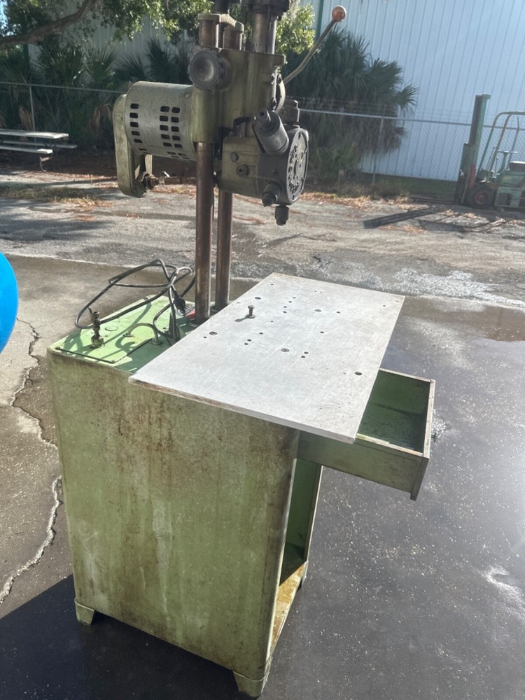 burgmaster 6 spindle auto indexing turret drill