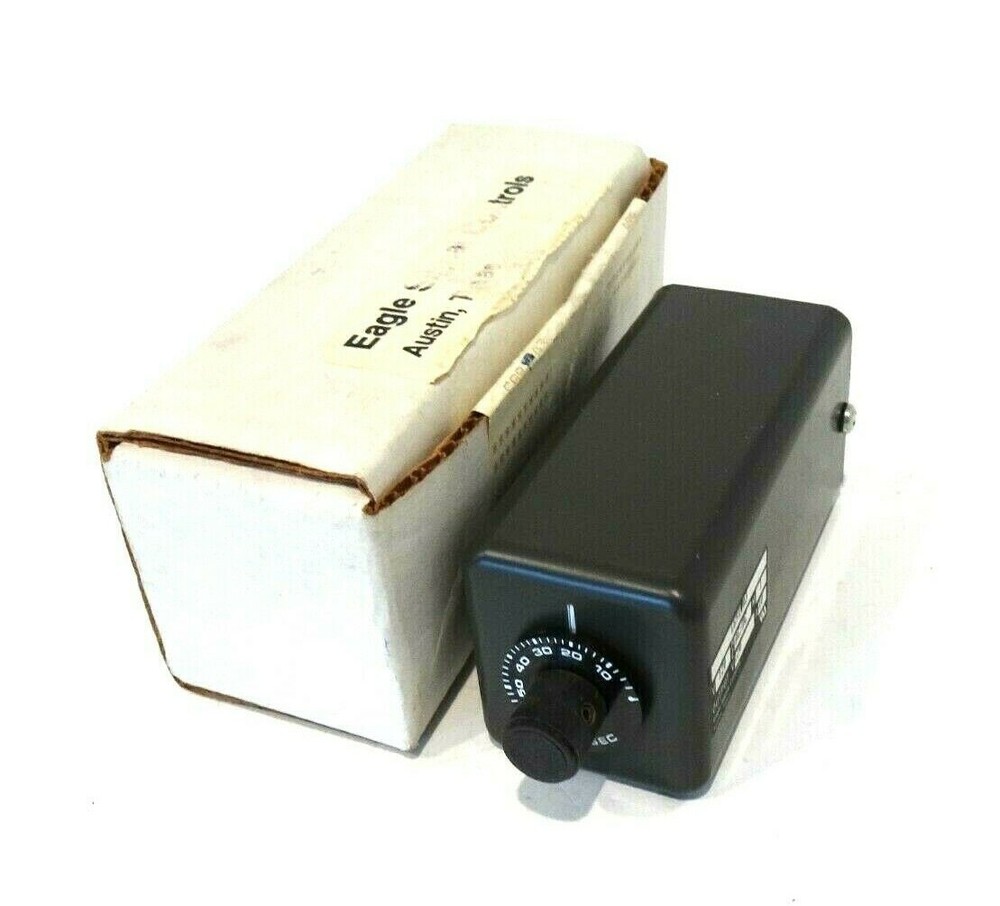 NEW EAGLE SIGNAL CG914A3 TIME DELAY RELAY