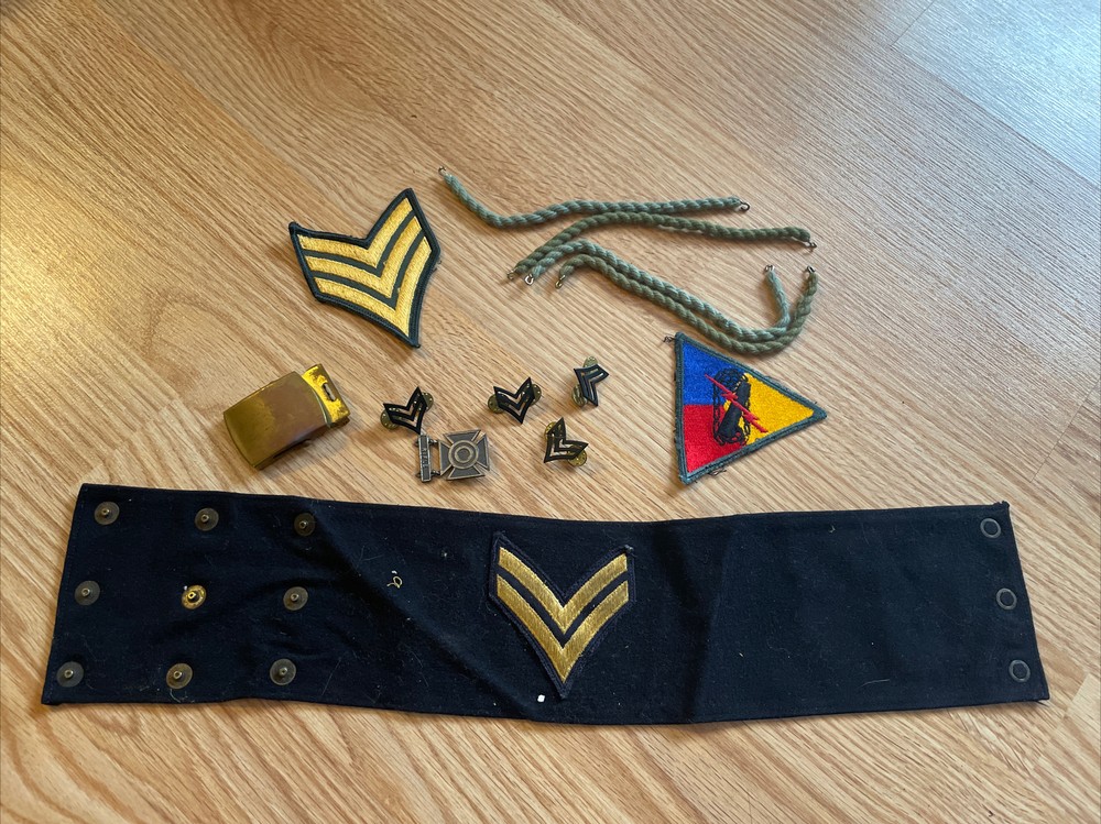 military patches pins