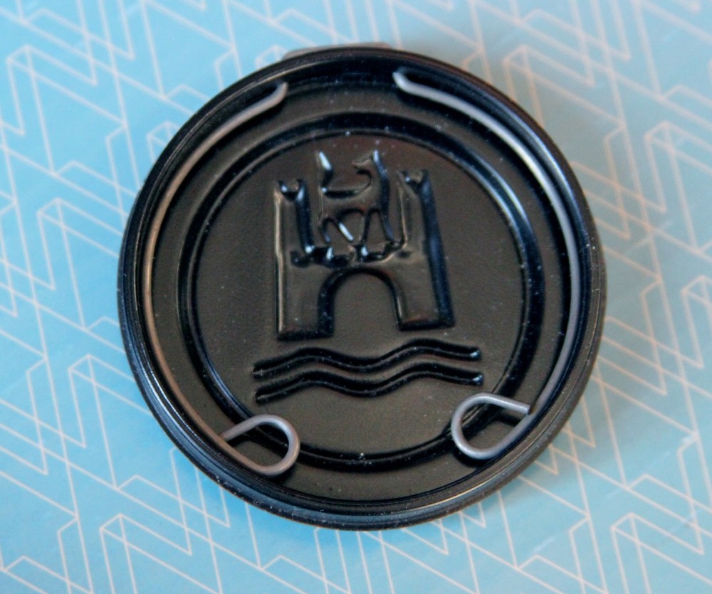 1960-1971 VW Beetle & Super Beetle Wolfsburg Crest Horn Button