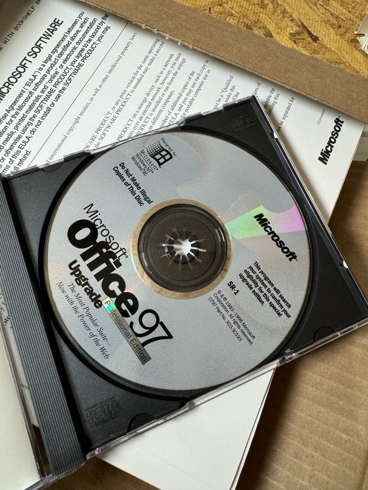 Vintage Computer Software Lot Msdos 6, Windows Xp, Office 97