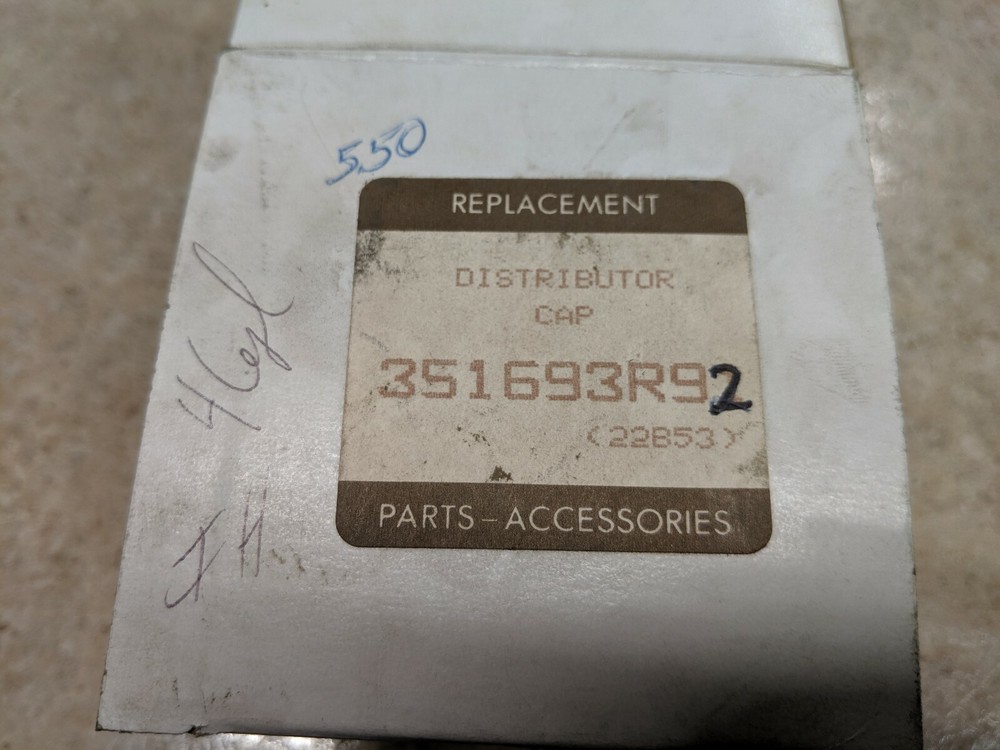 351693R92 Case IH International Distributor Cap