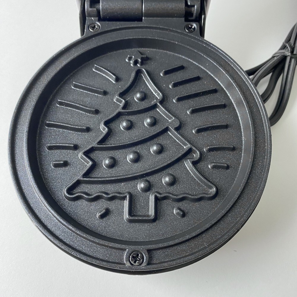 Bella Mini Waffle Maker Christmas Tree Design, Multicolor, Holiday Edition