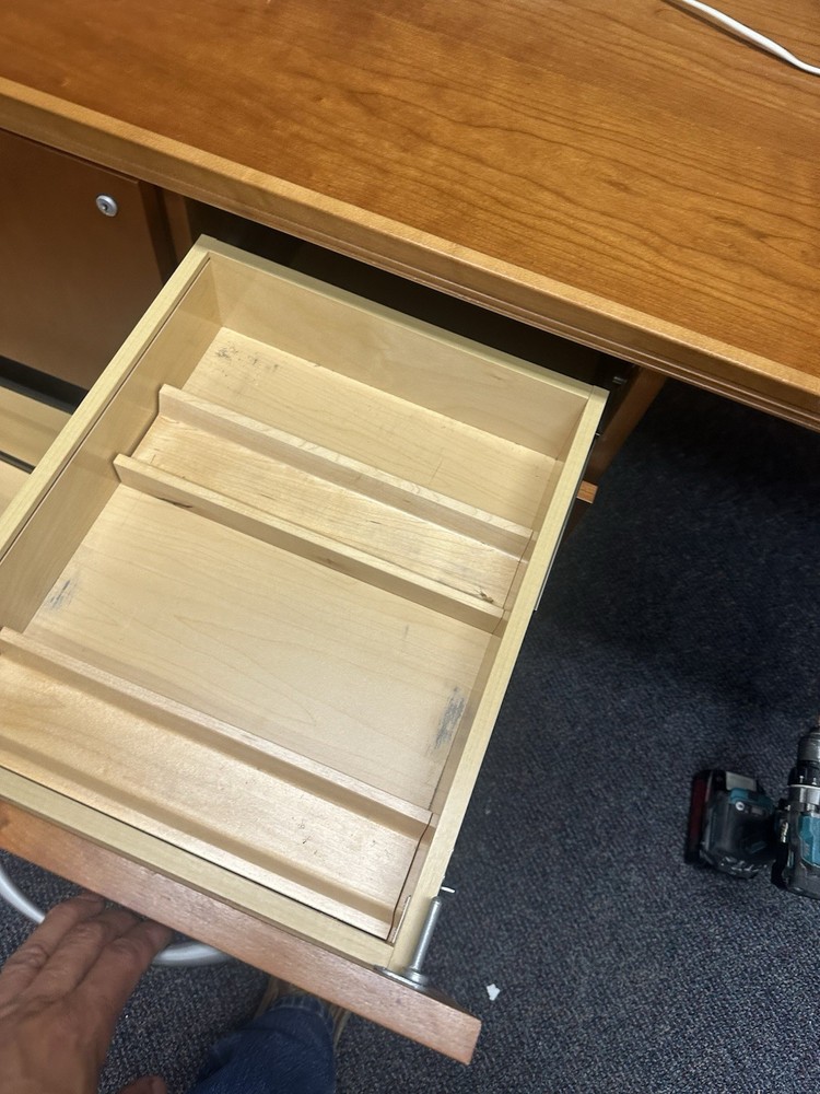 Modern office Desk