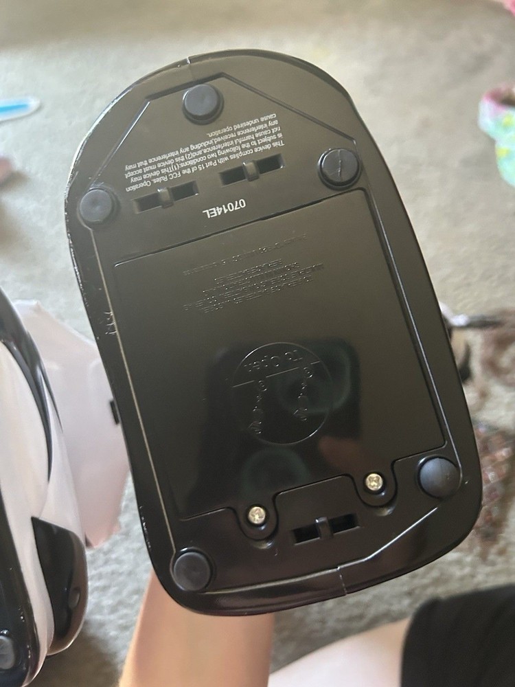 WowWee Robosapien Robot Remote Control (2004) Model 8081 (Tested) WORKING!