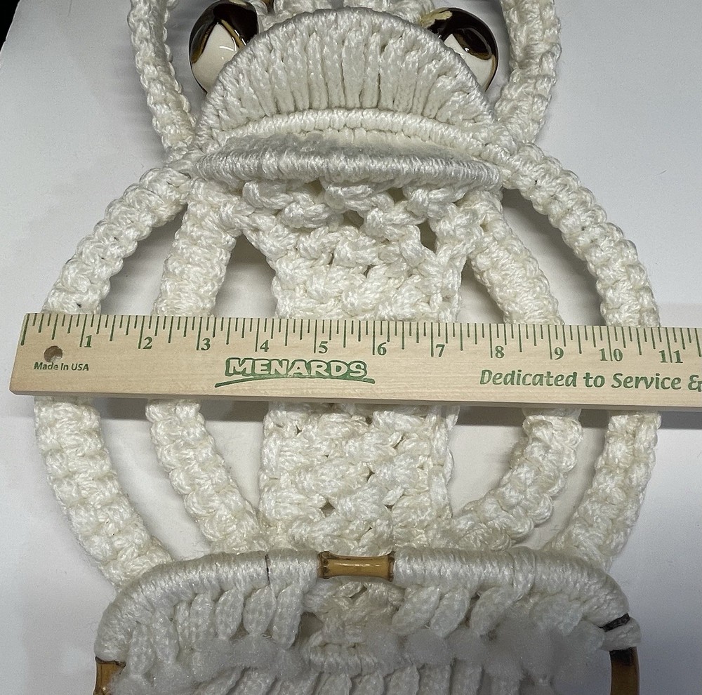 Frog Macrame Hanging Towel Holder White Ceramic Eyes Bamboo Handle Ring Toad 20”