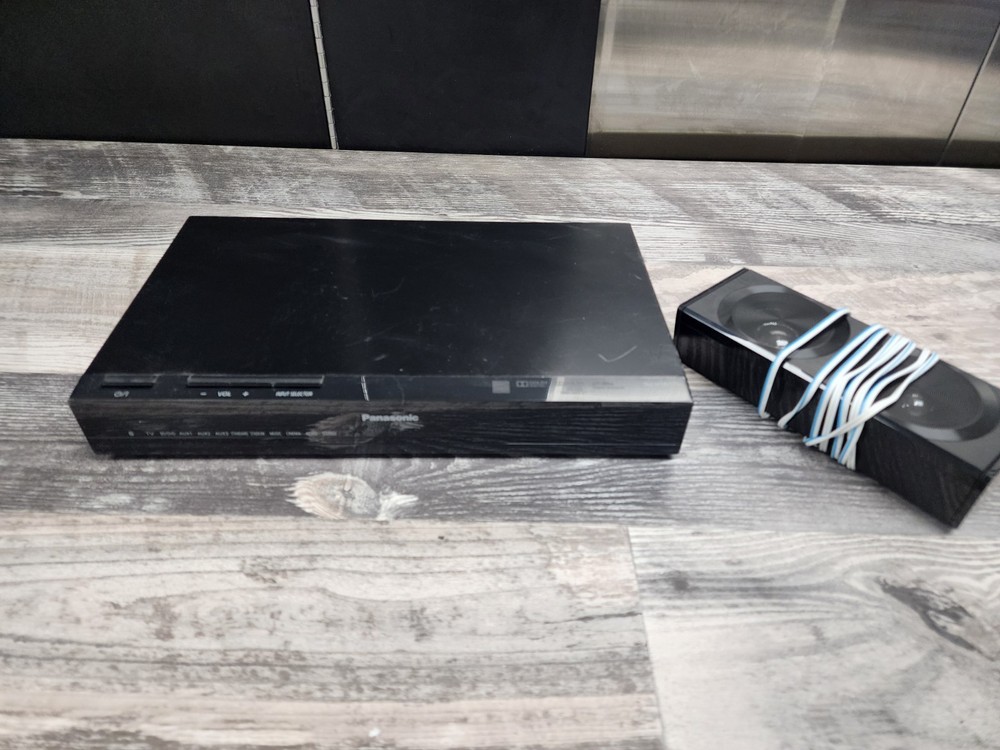 Panasonic SU-HTB770 Home Theater Audio System Base