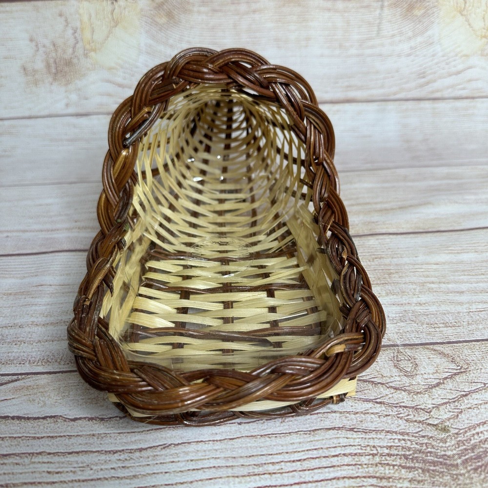 Cornucopia Horn of Plenty Rustic Woven Lined Wicker Basket Fall Thanksgiving
