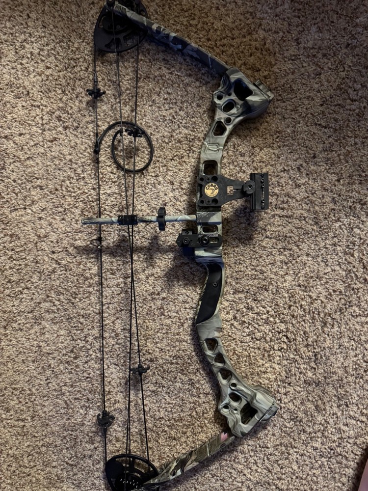 Sale!! 2009 Razor Edge Diamond by Bowtech
