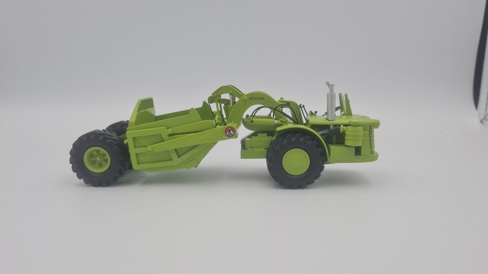 Resin 1/50 Euclid S7 Scraper - Ready Made by Dan Models