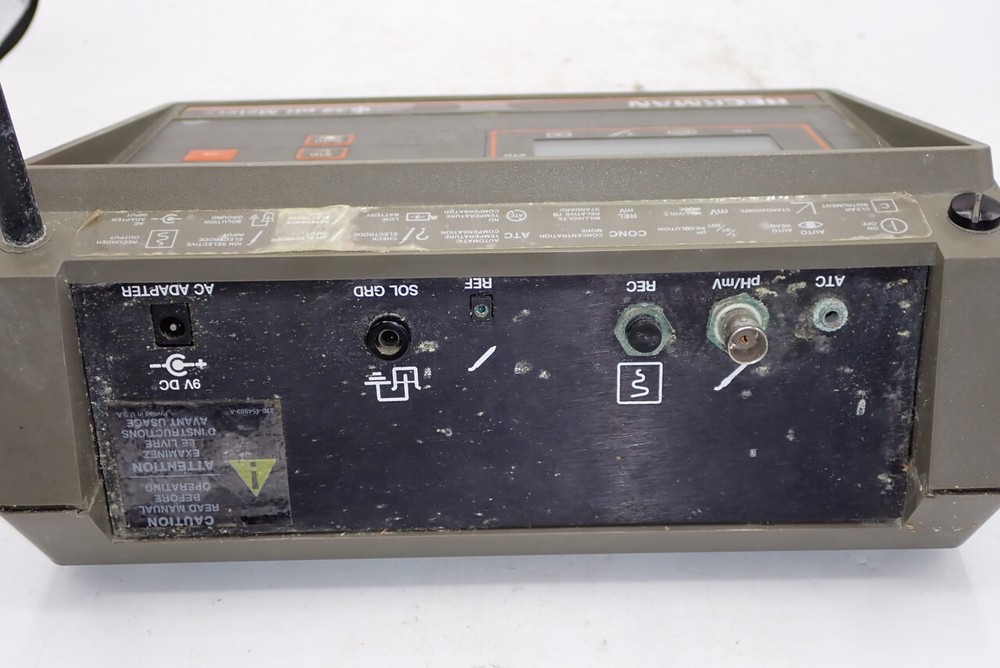 Beckman PHI32 32pH Meter