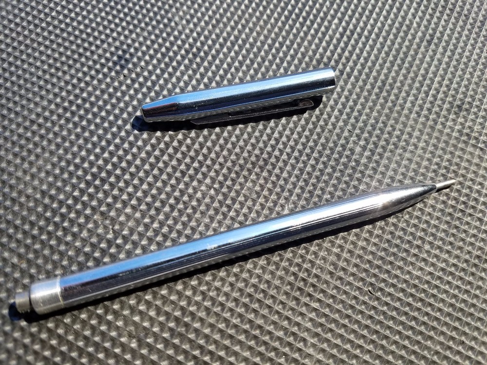 combination scribe magnetic pick up tool