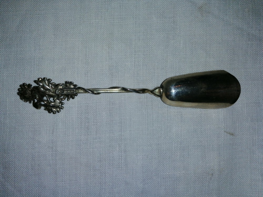 Silver 800 solid sugar spoon 20 gr. about punches present