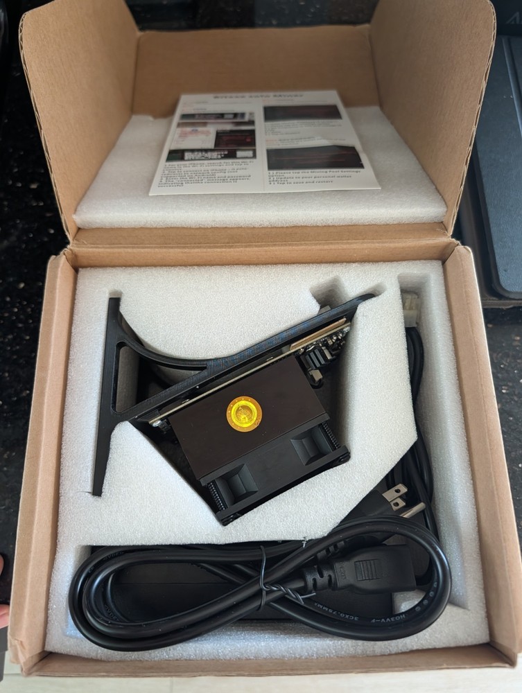 Bitaxe Supra Hex 703 Crypto Miner